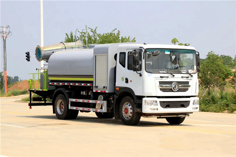 國(guó)六12方東風(fēng)D9霧炮車(chē)