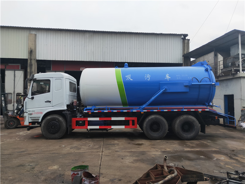 罐式東風(fēng)后雙橋污水污泥清運(yùn)車