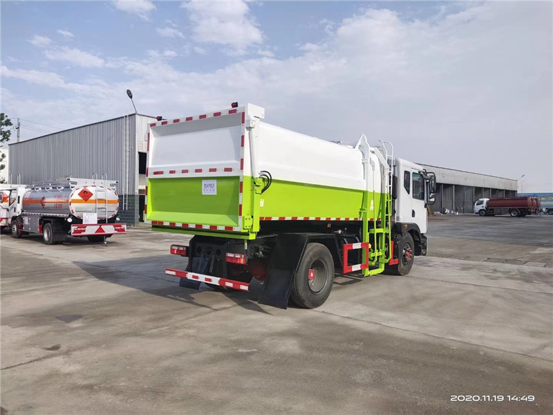 東風10方12方側裝掛桶垃圾車